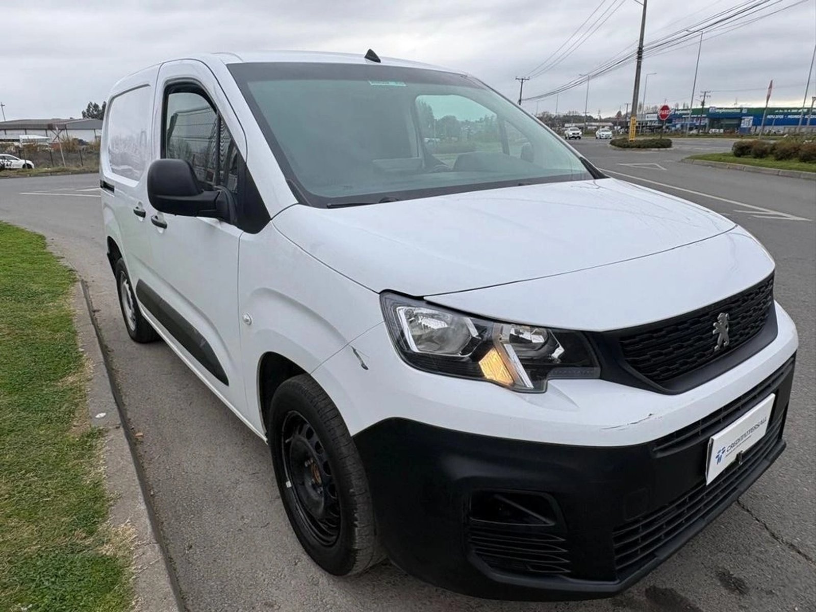 Peugeot PARTNER L1  DIESEL 2024 - Foto 3 de 12
