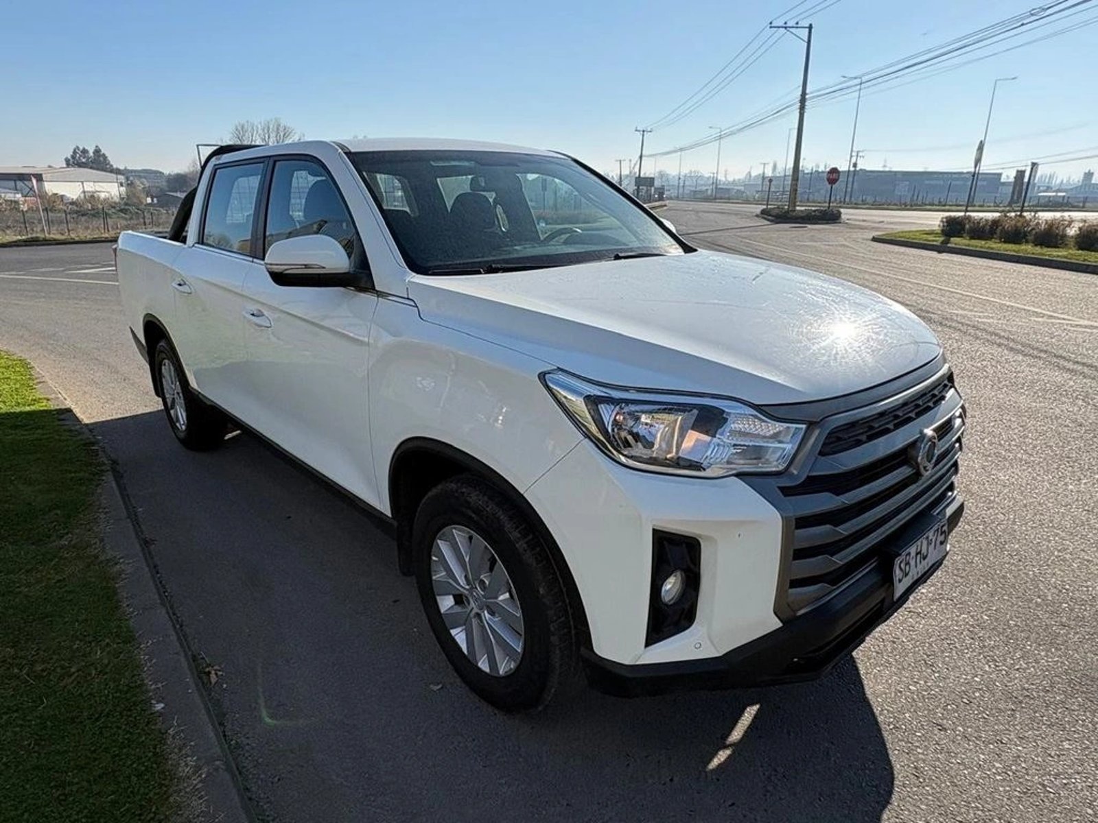 SsangYong GRAND MUSSO 2.2 MT 4X2 DIESEL 2022 - Foto 2 de 13