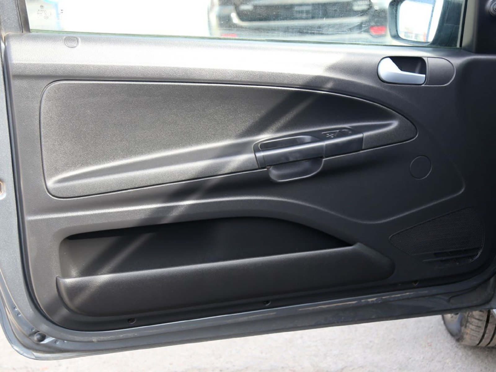 VOLKSWAGEN SAVEIRO CAB EXT 1.6 MT 2021 - Imagen 16 de 20
