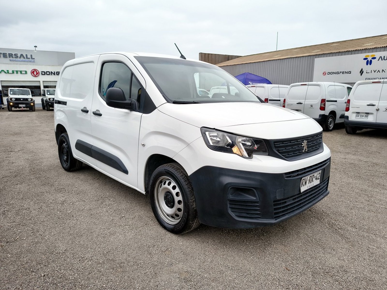 Peugeot PARTNER L1 1.6 Diesel 4x2 T/M 2022 - Imagen 3 de 17