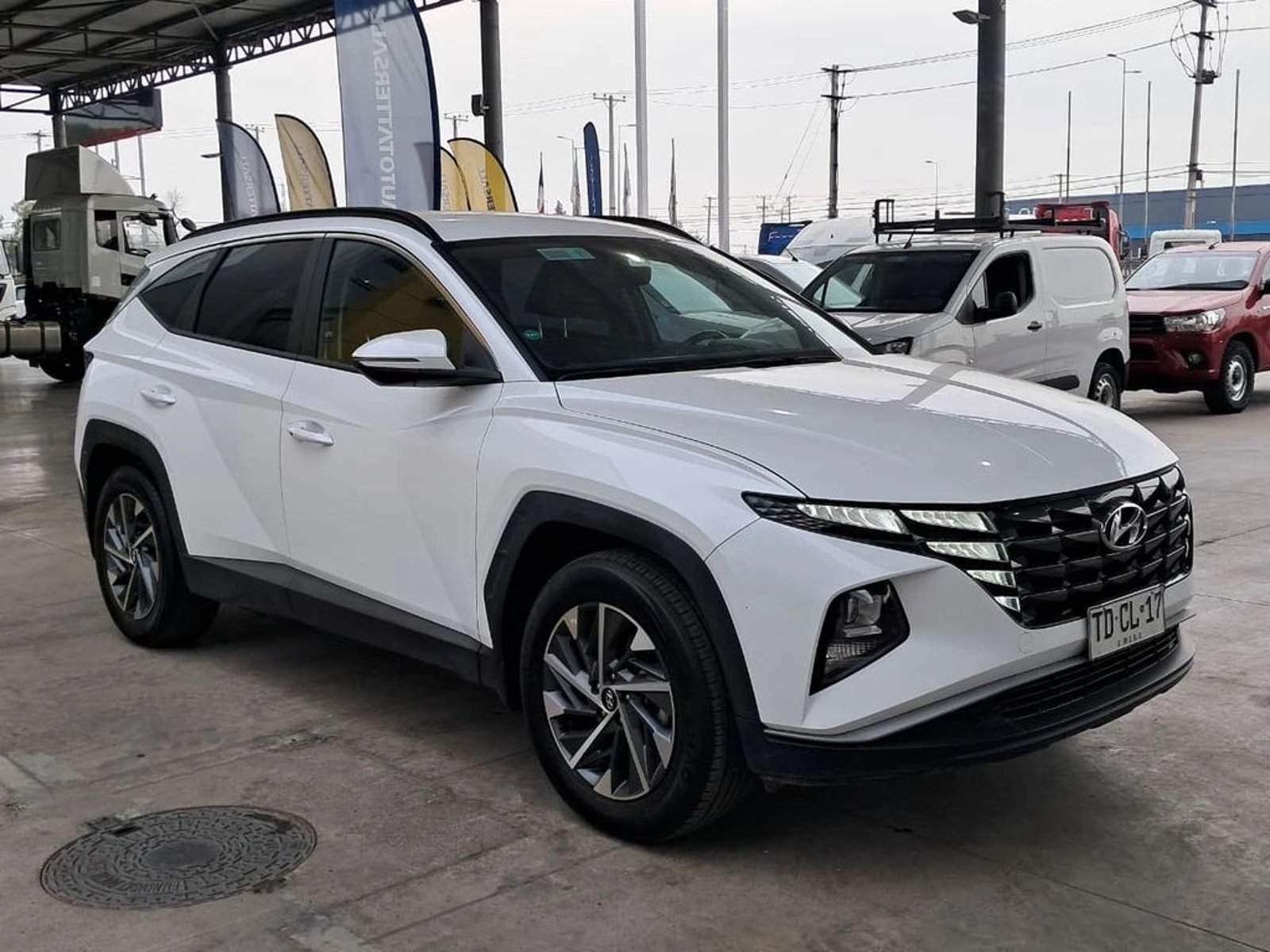 Hyundai TUCSON 2.0 4x2 AT 2024 - Imagen 4 de 20