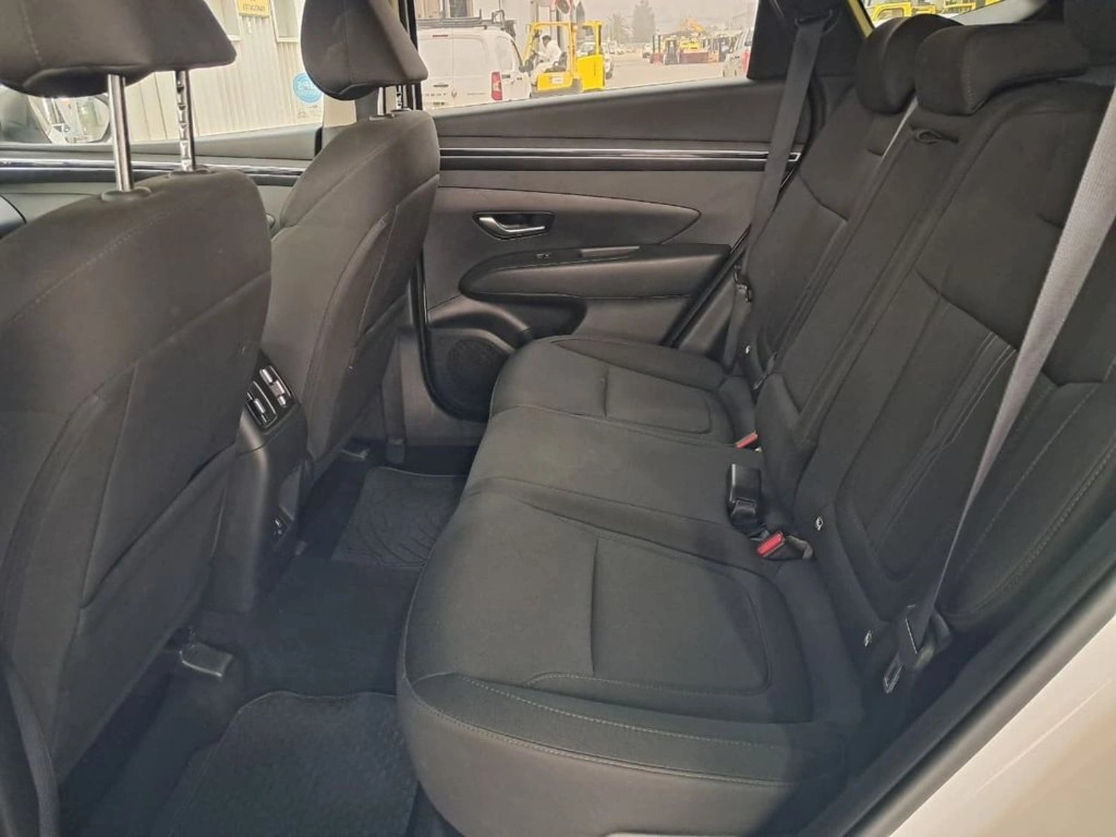 Hyundai TUCSON 2.0 4x2 AT 2024 - Imagen 13 de 20