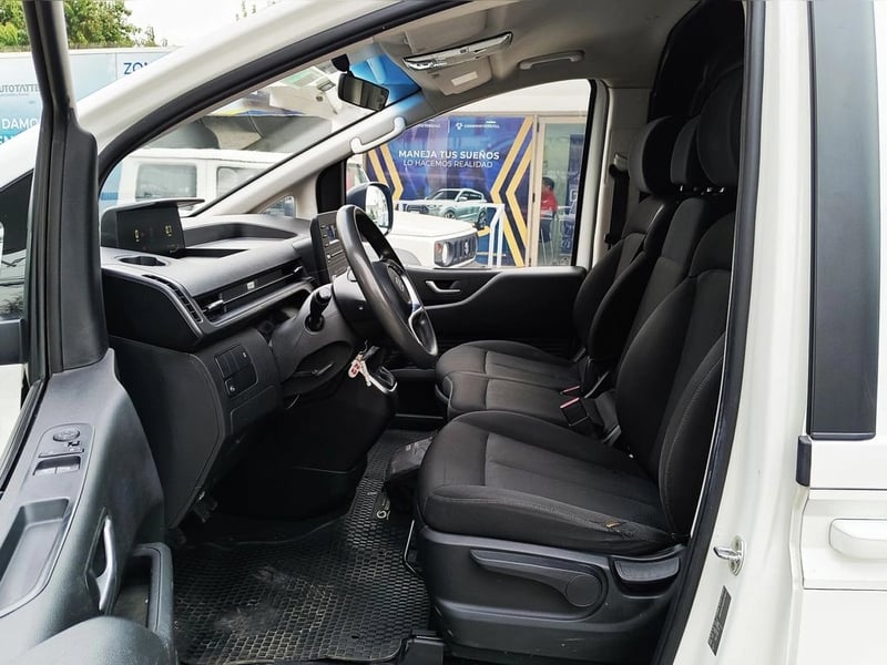 Hyundai STARIA 2.2 FURGÓN 2023 - Imagen 14 de 20