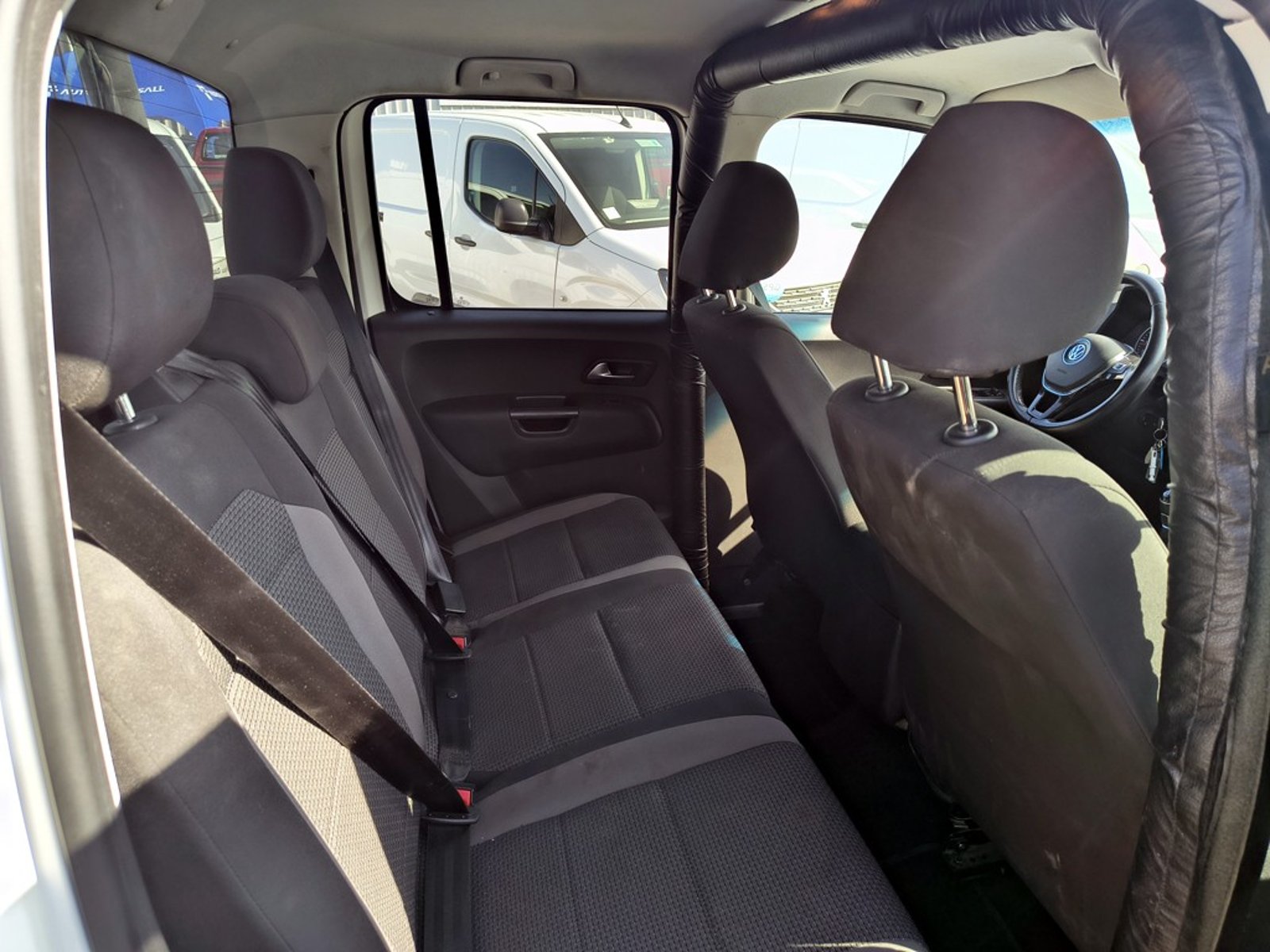 Volkswagen AMAROK AMAROK 2.0 Diesel 4x4 T/M 2023 - Imagen 20 de 20