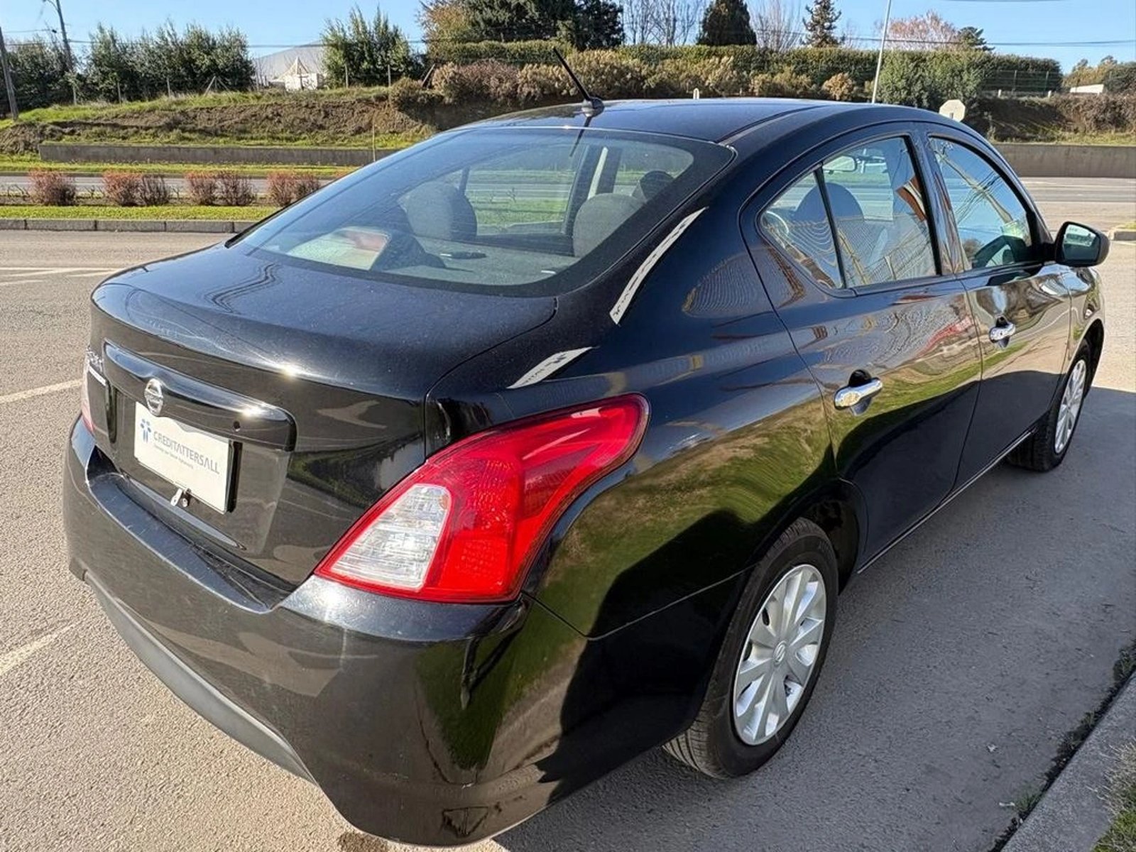 Nissan VERSA SENSE 1.6 2019 - Foto 5 de 12