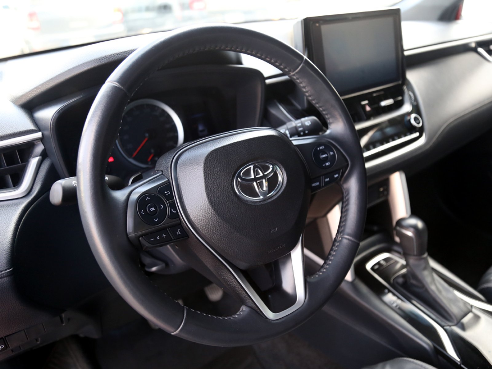 Toyota COROLLA CROSS 2.0 SEG 4X2 CVT AT 5P 2023 - Imagen 13 de 20