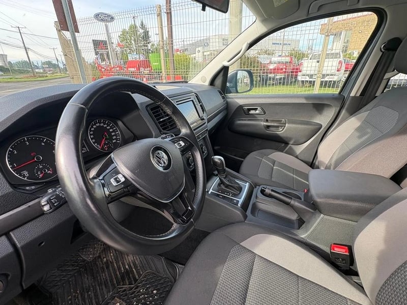 Volkswagen AMAROK 2.0 COMFORTLINE 4MOTION 4X4 2023 - Imagen 10 de 12