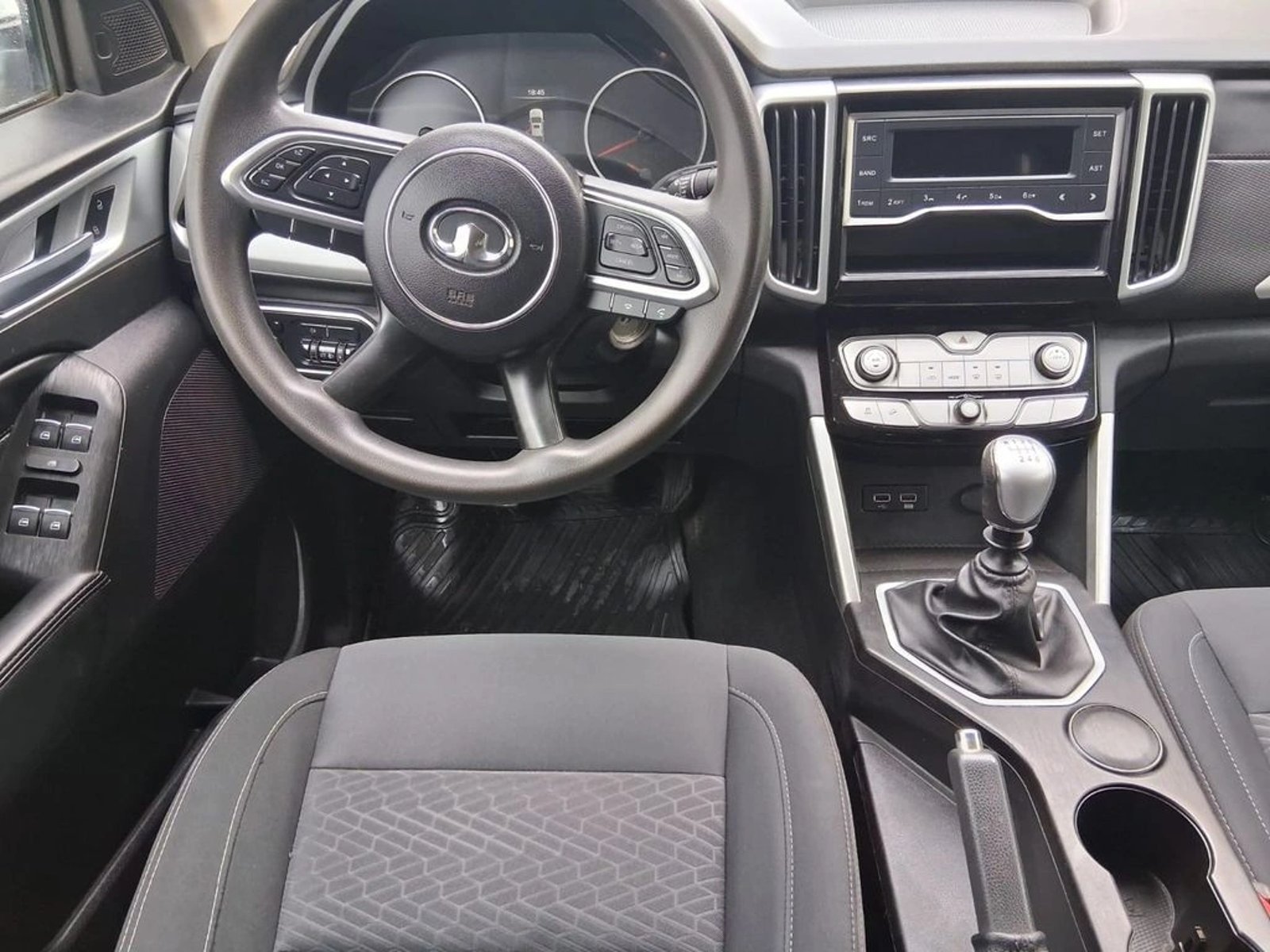 GREAT WALL POER 2.0 ELITE MT 4X2 DIESEL 2023 - Imagen 9 de 14