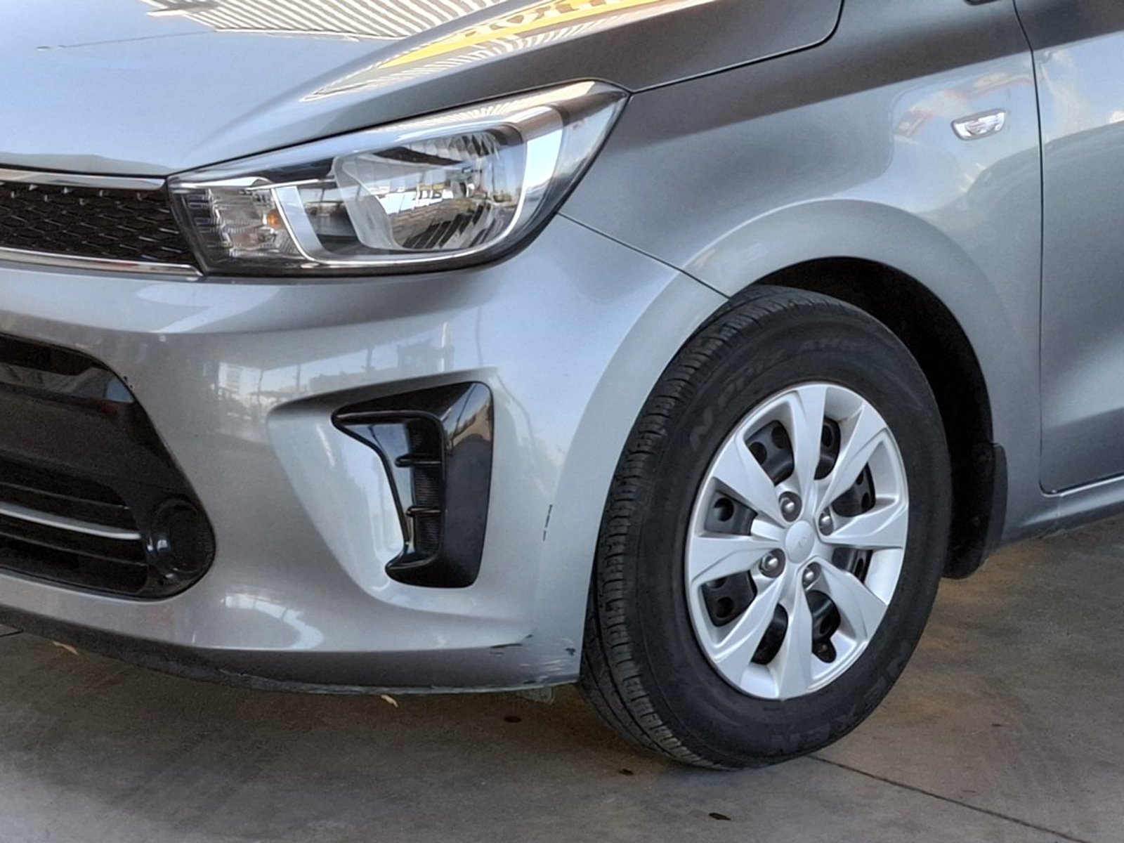 KIA SOLUTO LX 1.4 2023 - Imagen 9 de 20