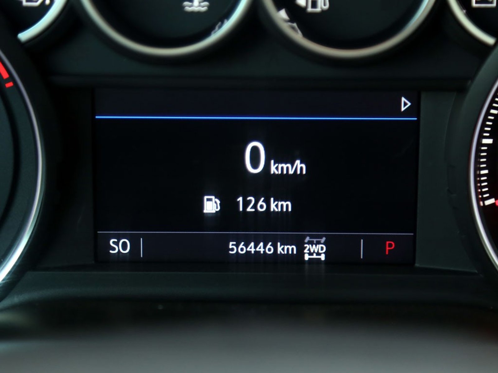 Chevrolet SILVERADO CC LTZ AT 4X4 DIESEL 2022 - Imagen 9 de 20