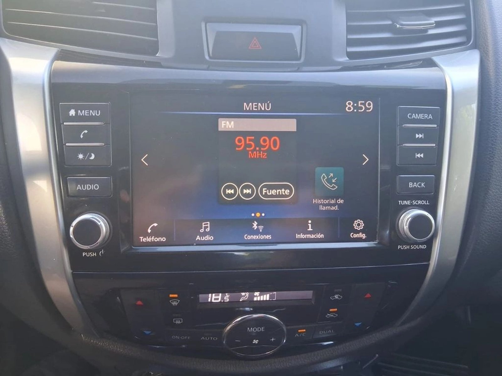 NISSAN NAVARA NAVARA 2.3 DC XE 6MT 2023 - Imagen 13 de 14