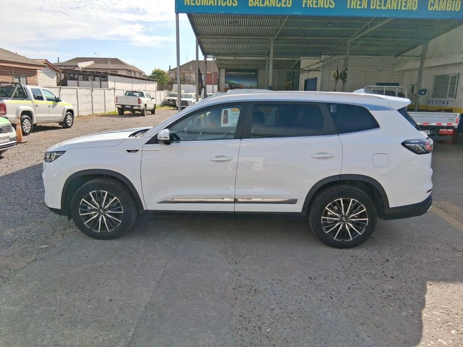 CHERY TIGGO 8 PRO MAX 4X4 2.0 AT 2024 - Imagen 8 de 20