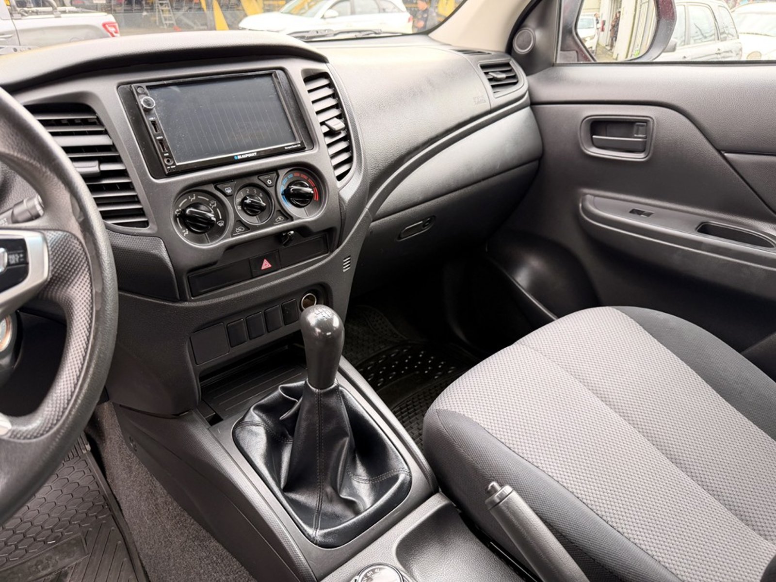 Mitsubishi L200 Katana CRT 2023 - Imagen 20 de 20