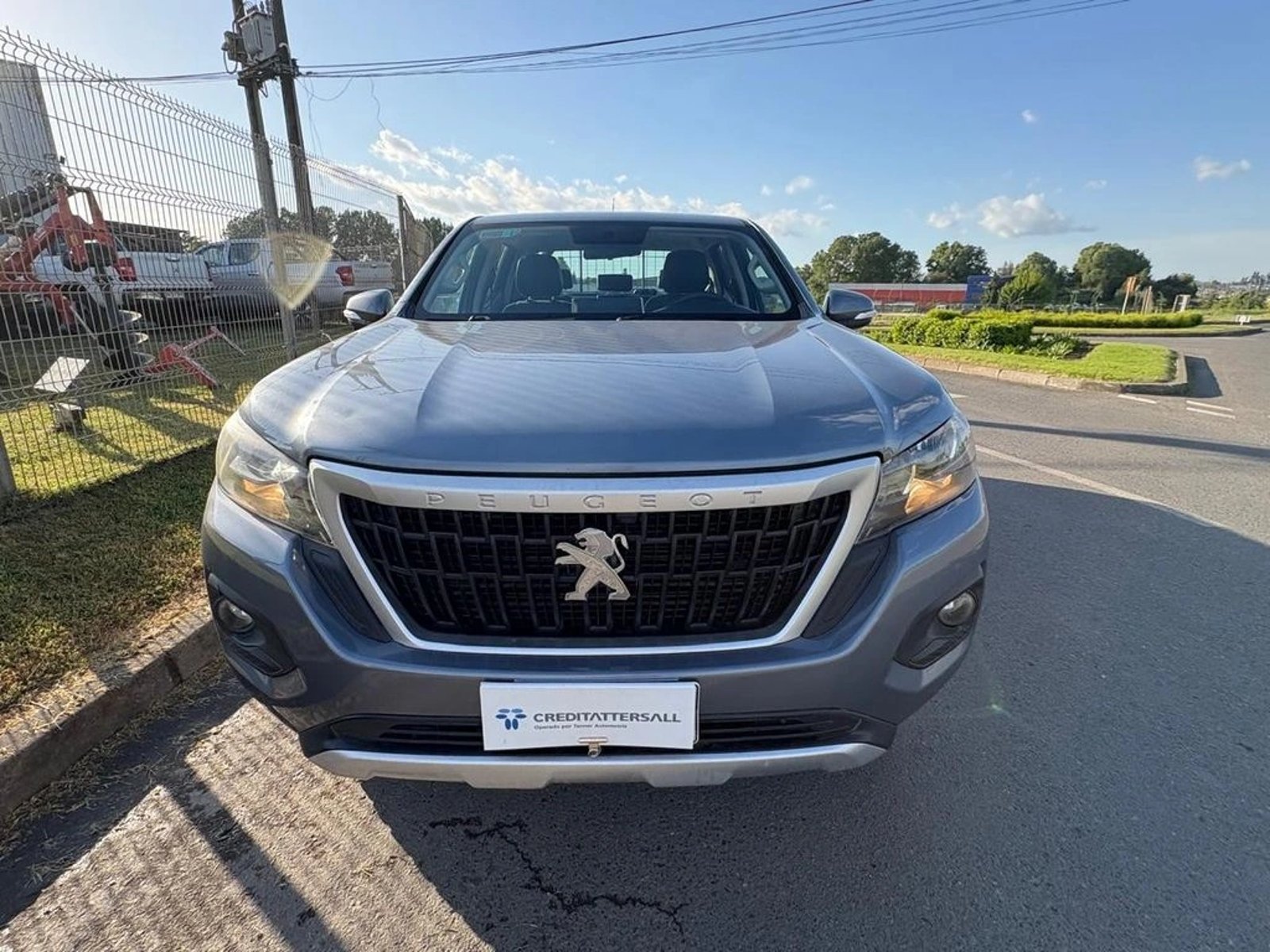 Peugeot LANDTREK 4X4 1.9 MT 2023 - Foto 3 de 12