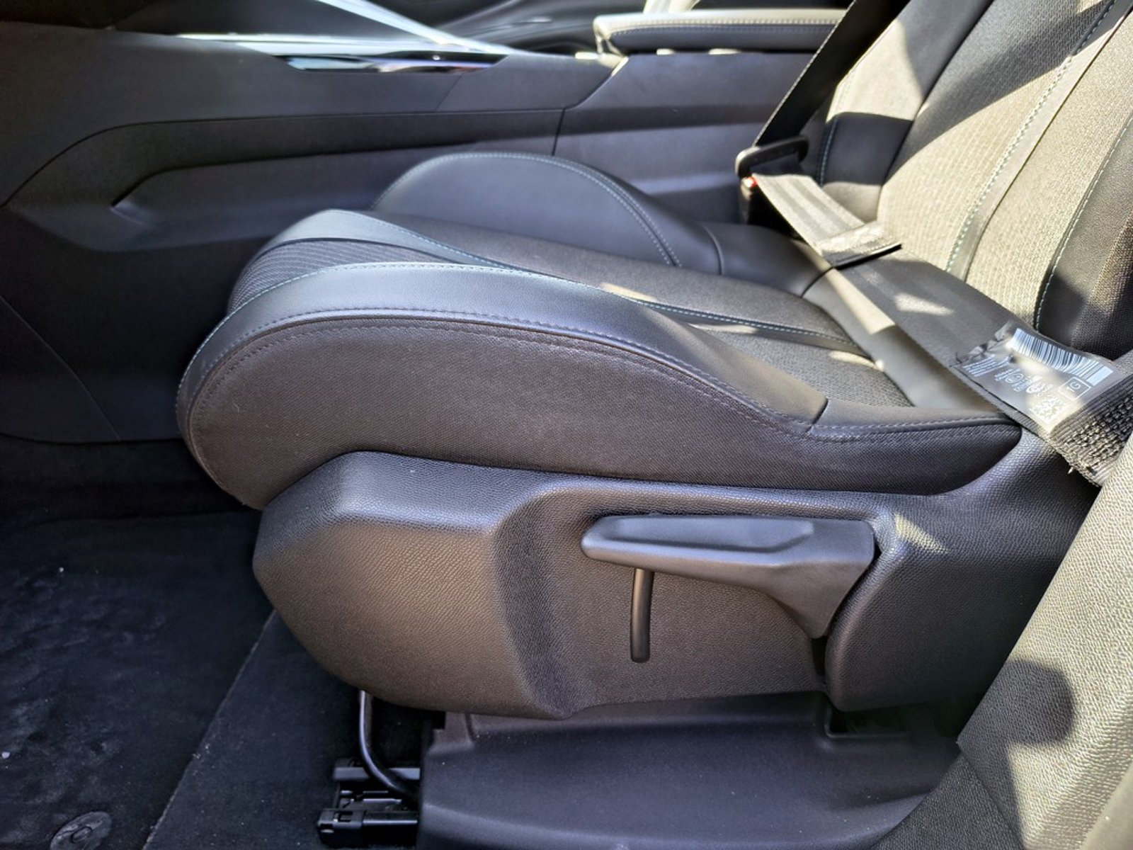 PEUGEOT 5008 1.6 ALLURE PACK 2024 - Imagen 9 de 20