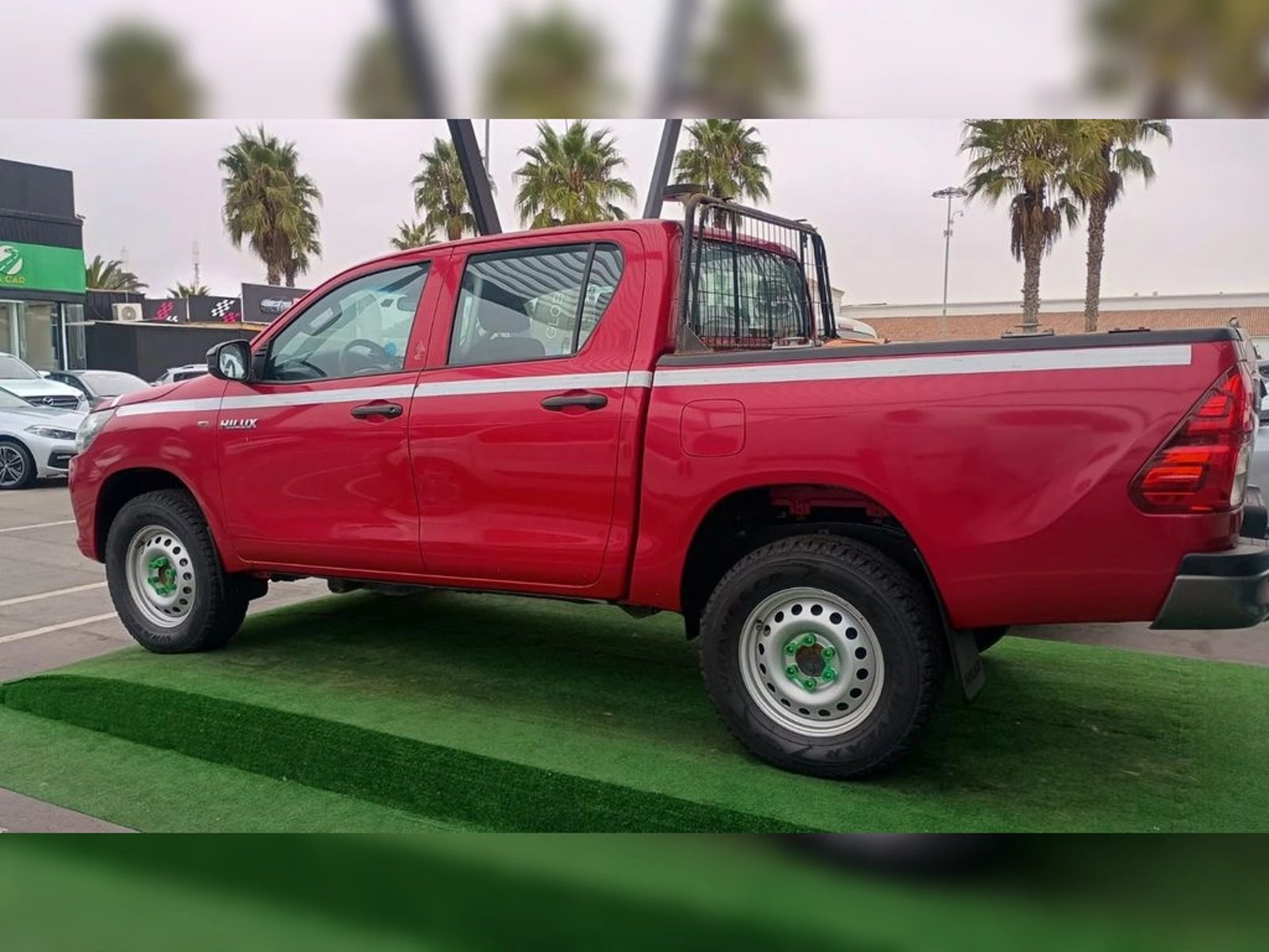 TOYOTA HILUX 2.4 DX DIESEL 4X2 DOB. CAB. MT 4P 2024 - Imagen 5 de 13