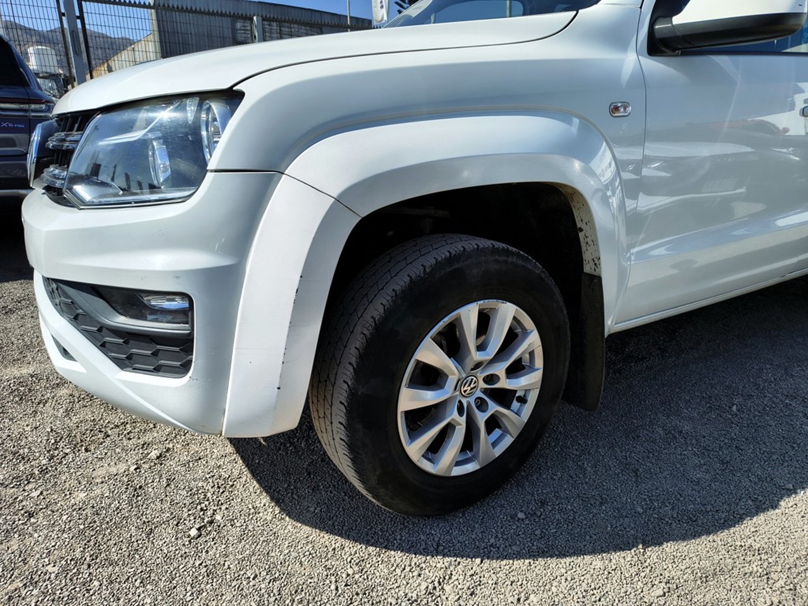 VOLKSWAGEN AMAROK 2.0 TRENDLINE 4X4 2023 - Imagen 9 de 20