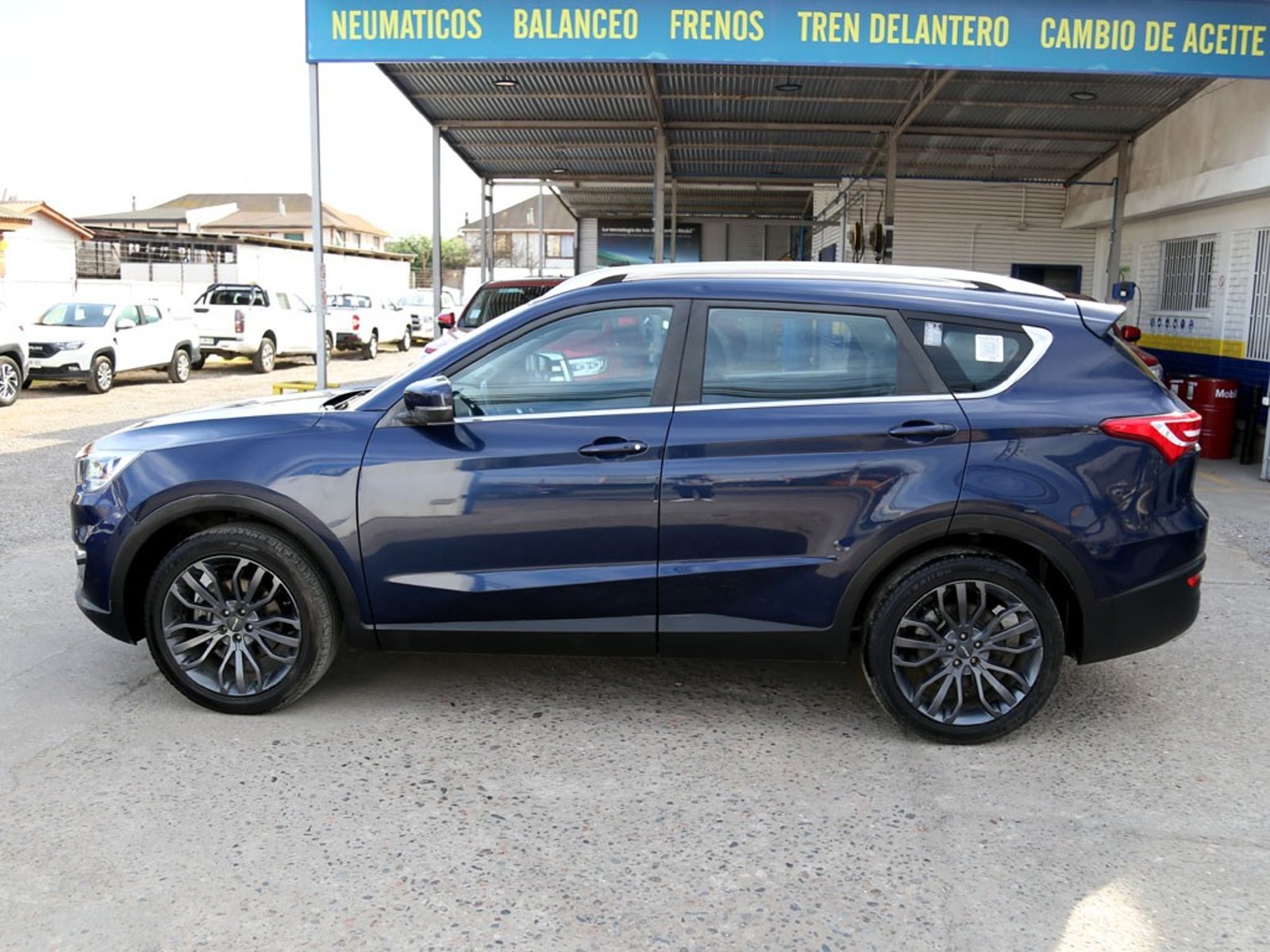 Jetour X70 1.5T GL 4X2 MT 5P 2024 - Imagen 8 de 20