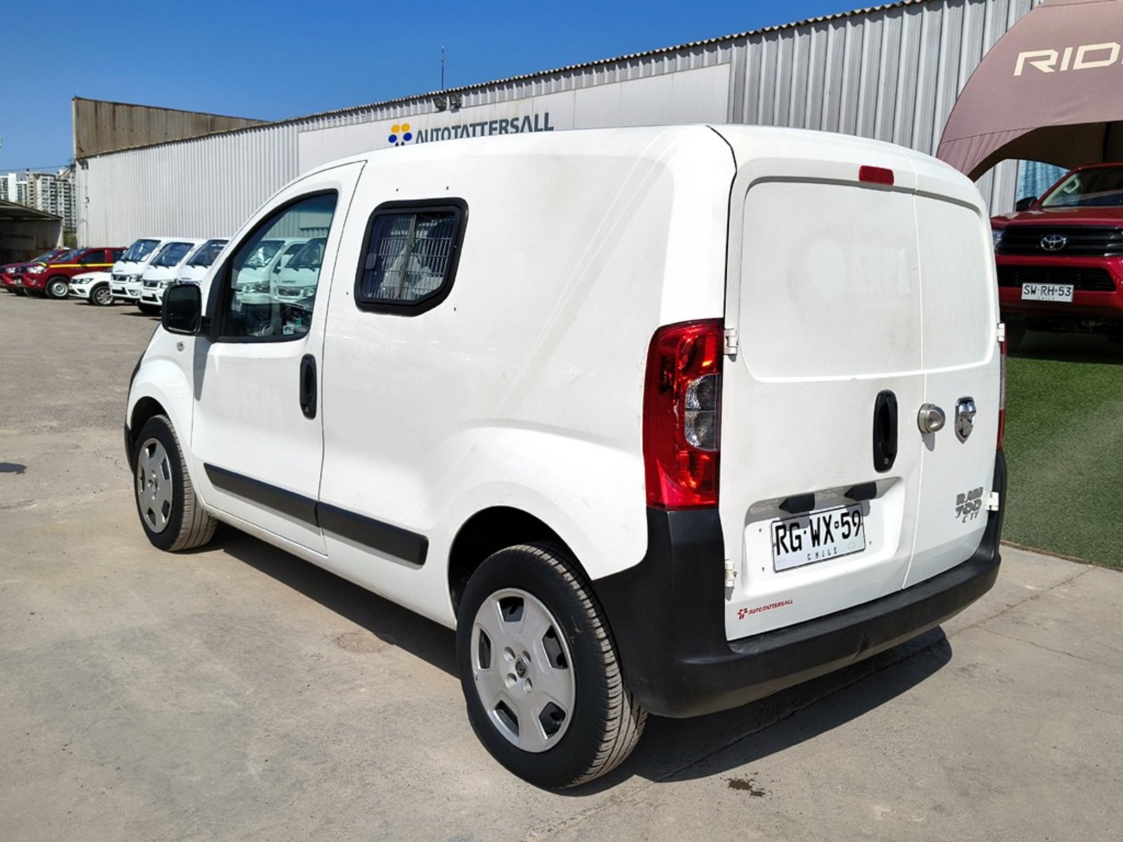 RAM V700 1.3 Gasolina 4x2 T/M 2022 - Imagen 5 de 13