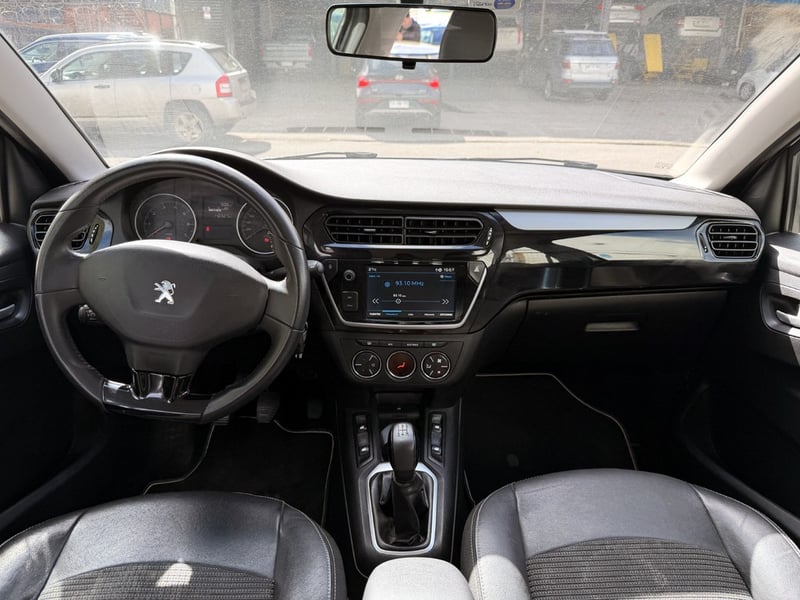 Peugeot 301 1.6 ALLURE HDI 2023 - Imagen 20 de 20