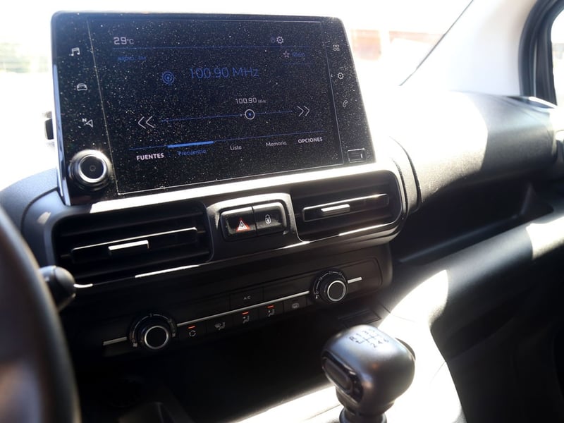 Peugeot PARTNER 1.5 L1 MT DIESEL 2024 - Imagen 18 de 19