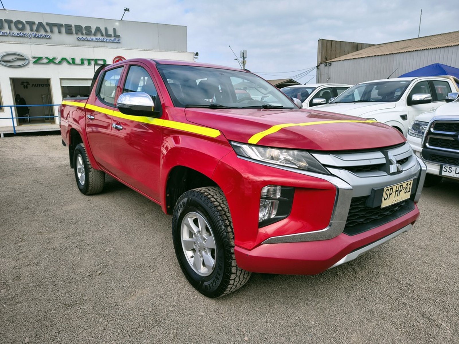 Mitsubishi L200 L200 KATANA 2.4 Diesel 4X2 T/M 2023 - Foto 3 de 20