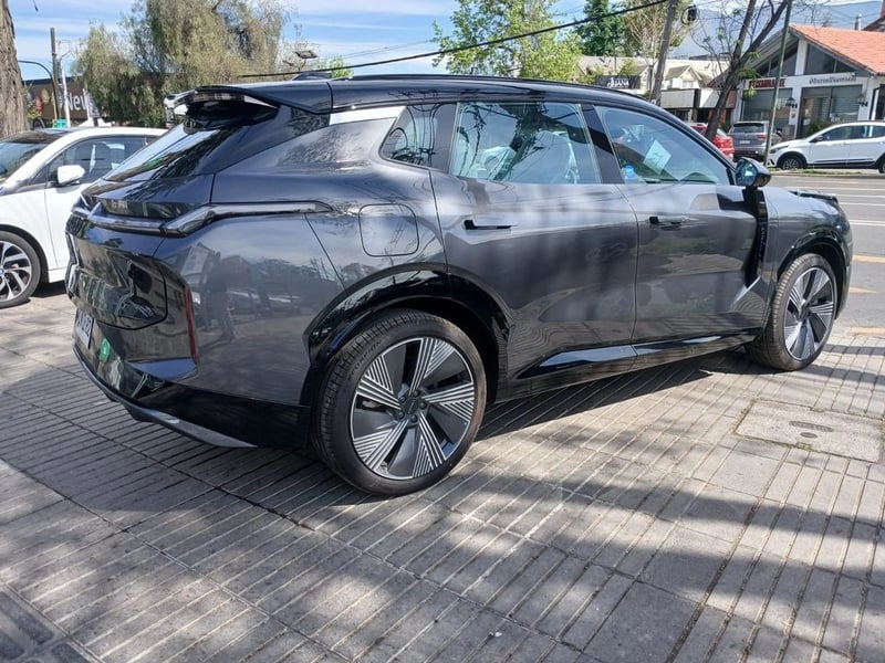 Lynk & Co 08 08 Halo 1.5T Hibrido 2027 - Imagen 6 de 16