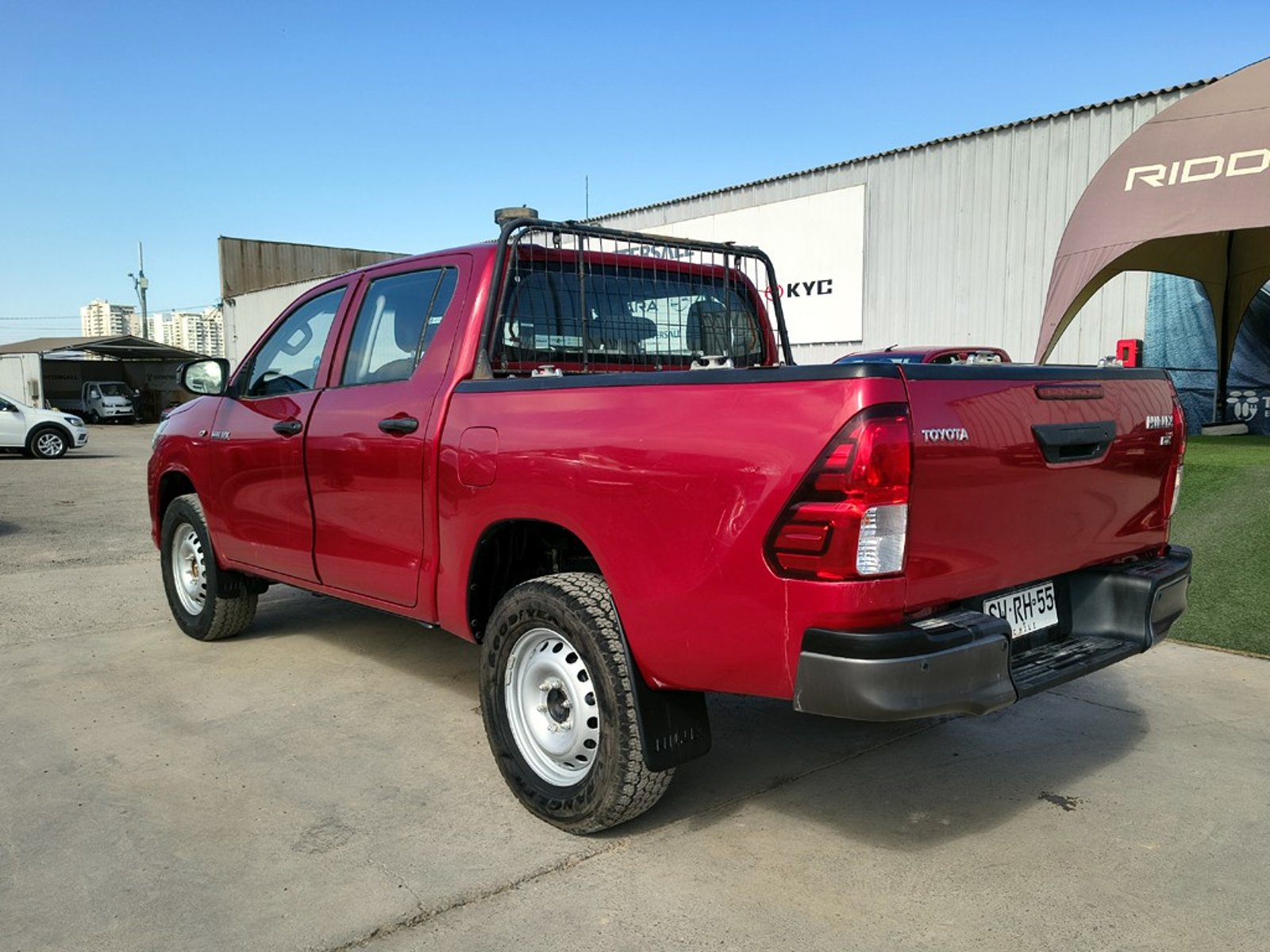 TOYOTA HILUX 2.4 DX 4X2 DIESEL MT 2023 - Imagen 7 de 16