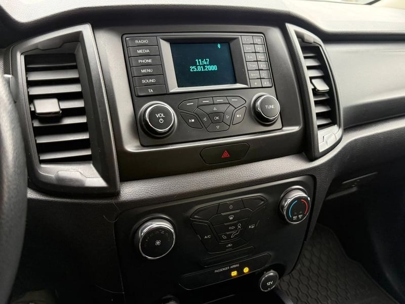 Ford RANGER 2.2 4X4 MT 2023 - Imagen 13 de 16