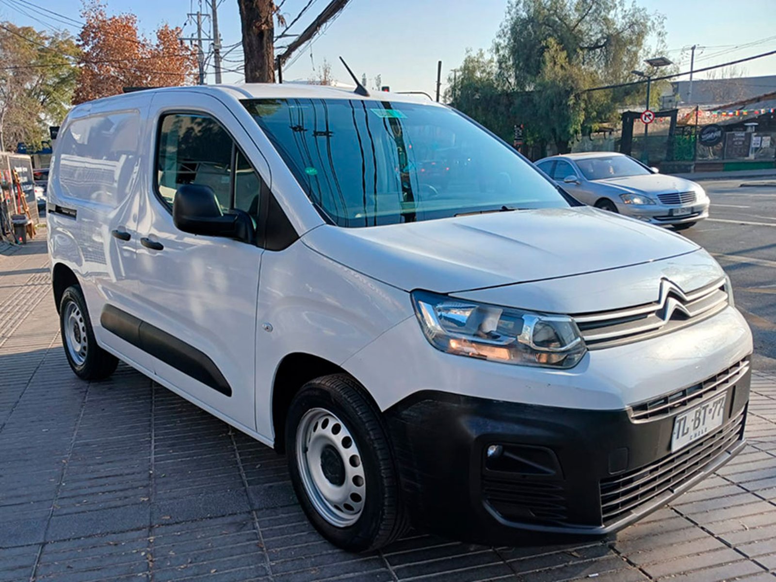 Citroën BERLINGO 1.5 2024 - Imagen 3 de 12