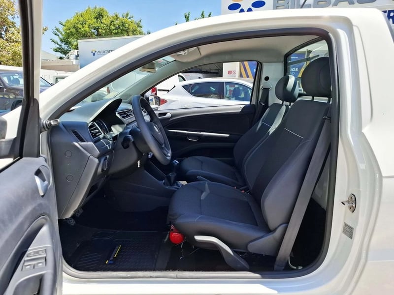 Volkswagen SAVEIRO 1.6  CABINA SIMPLE 2023 - Imagen 12 de 20