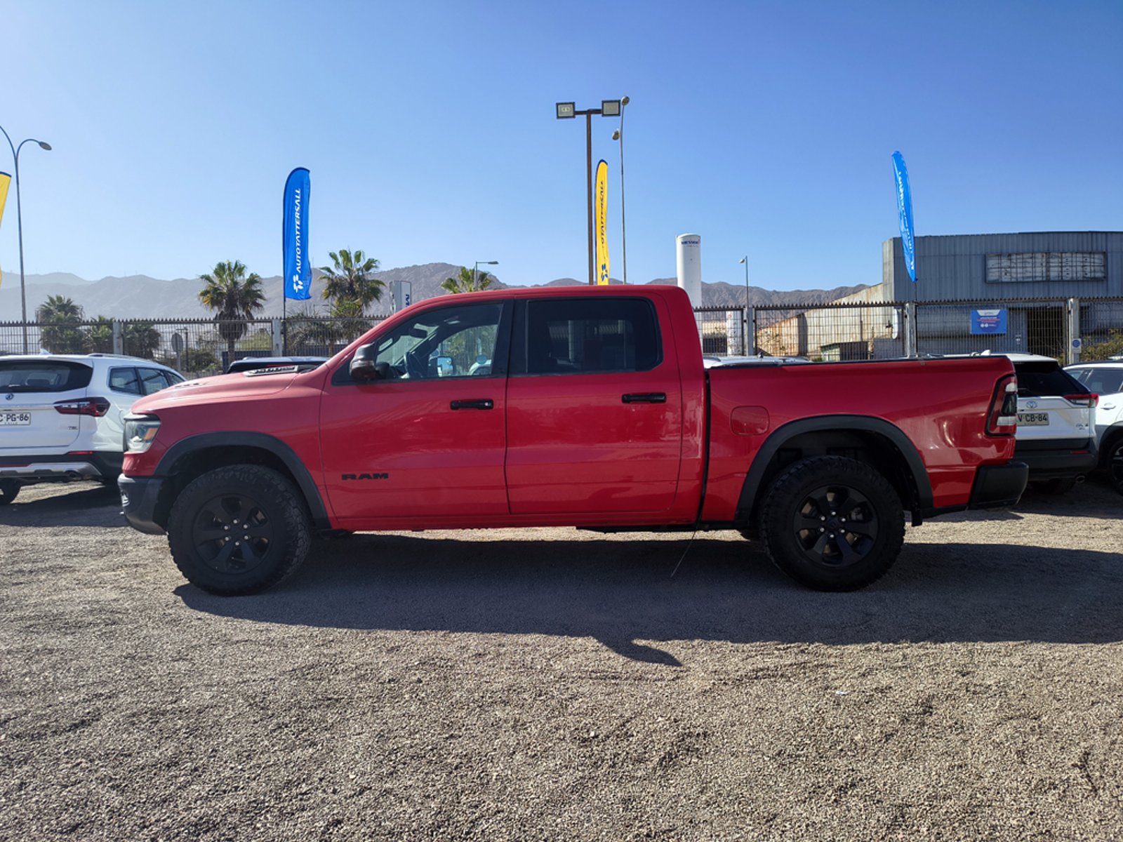 RAM 1500 5.7 Gasolina 4x4 T/A REBEL SPORT 2024 - Foto 4 de 20