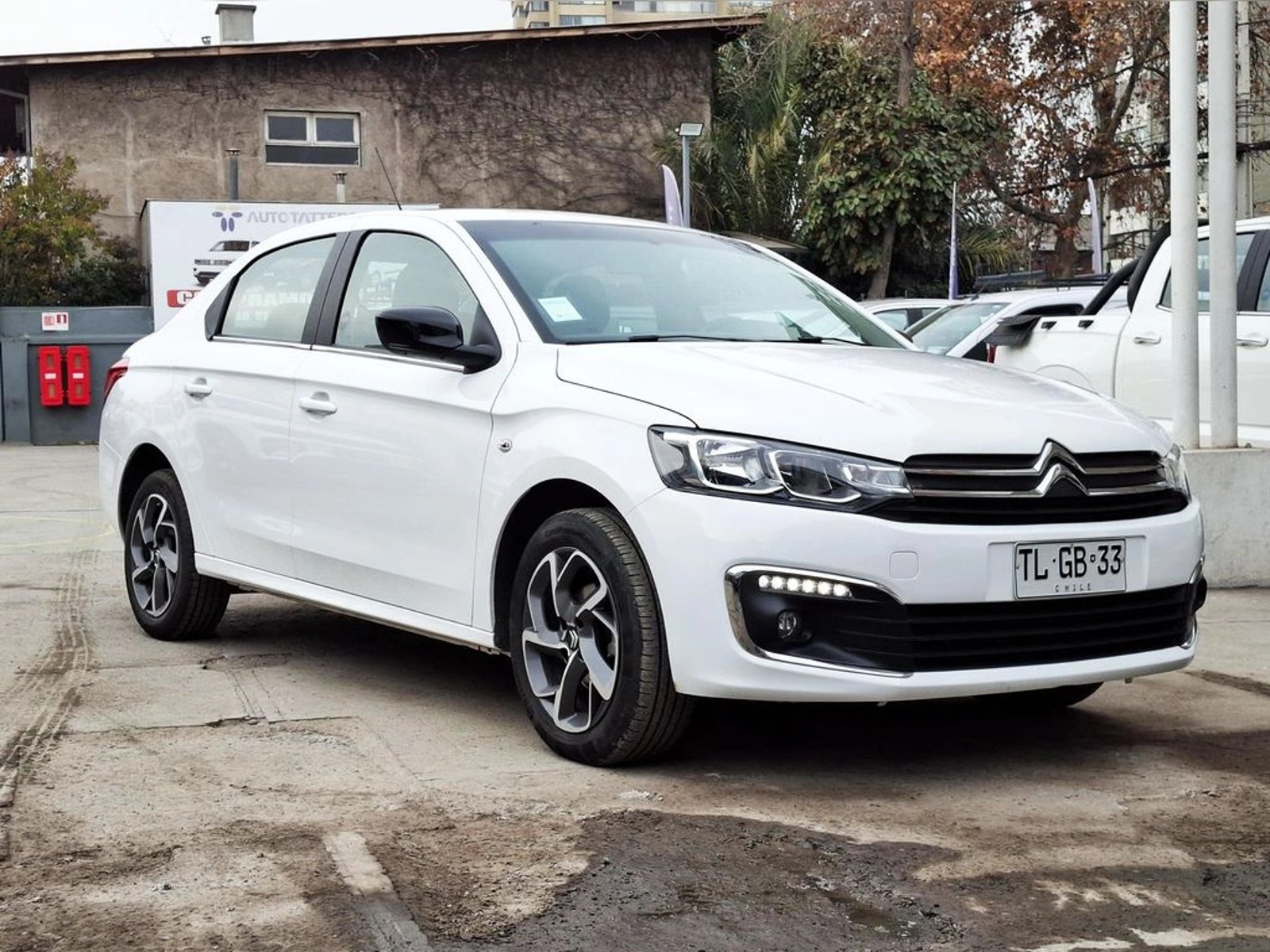 CITROEN C-ELYSEE 1.6 DIESEL 2025 - Foto 3 de 20