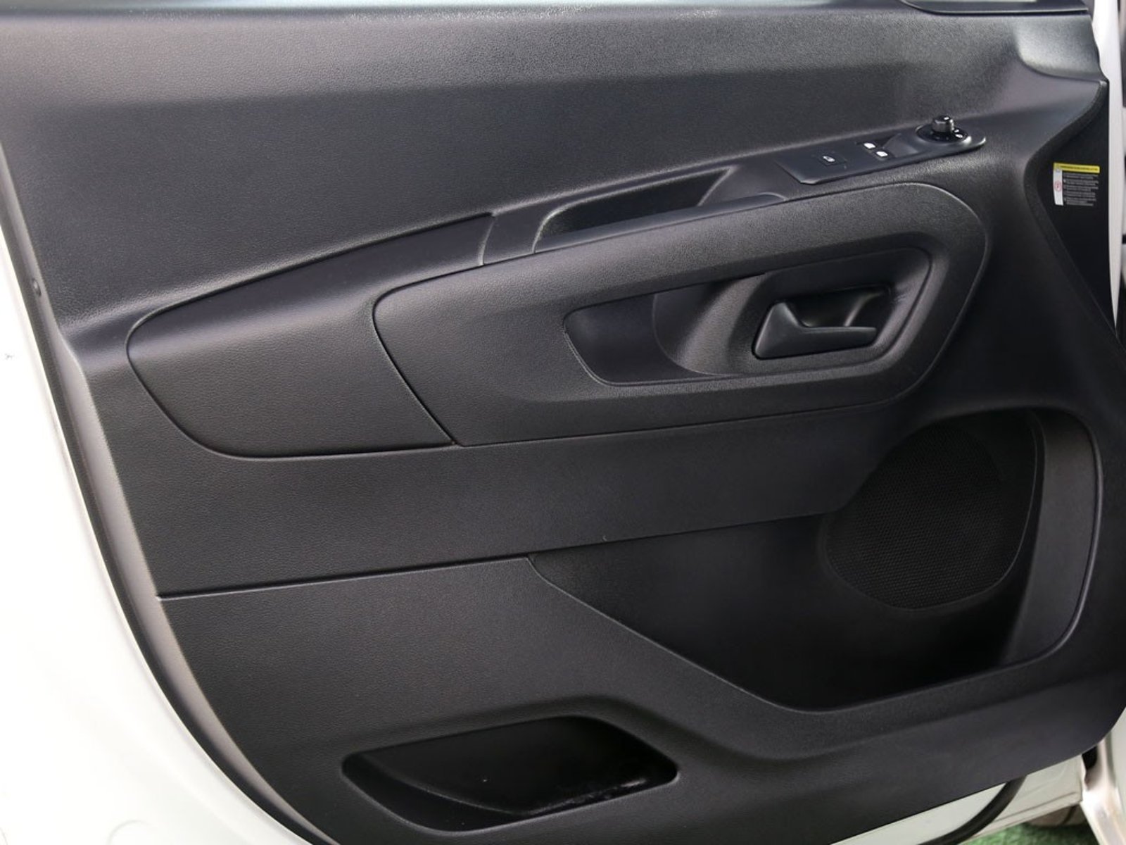 Peugeot PARTNER 1.5 L1 BLUEHDI 100 MT DIESEL 2023 - Imagen 13 de 20