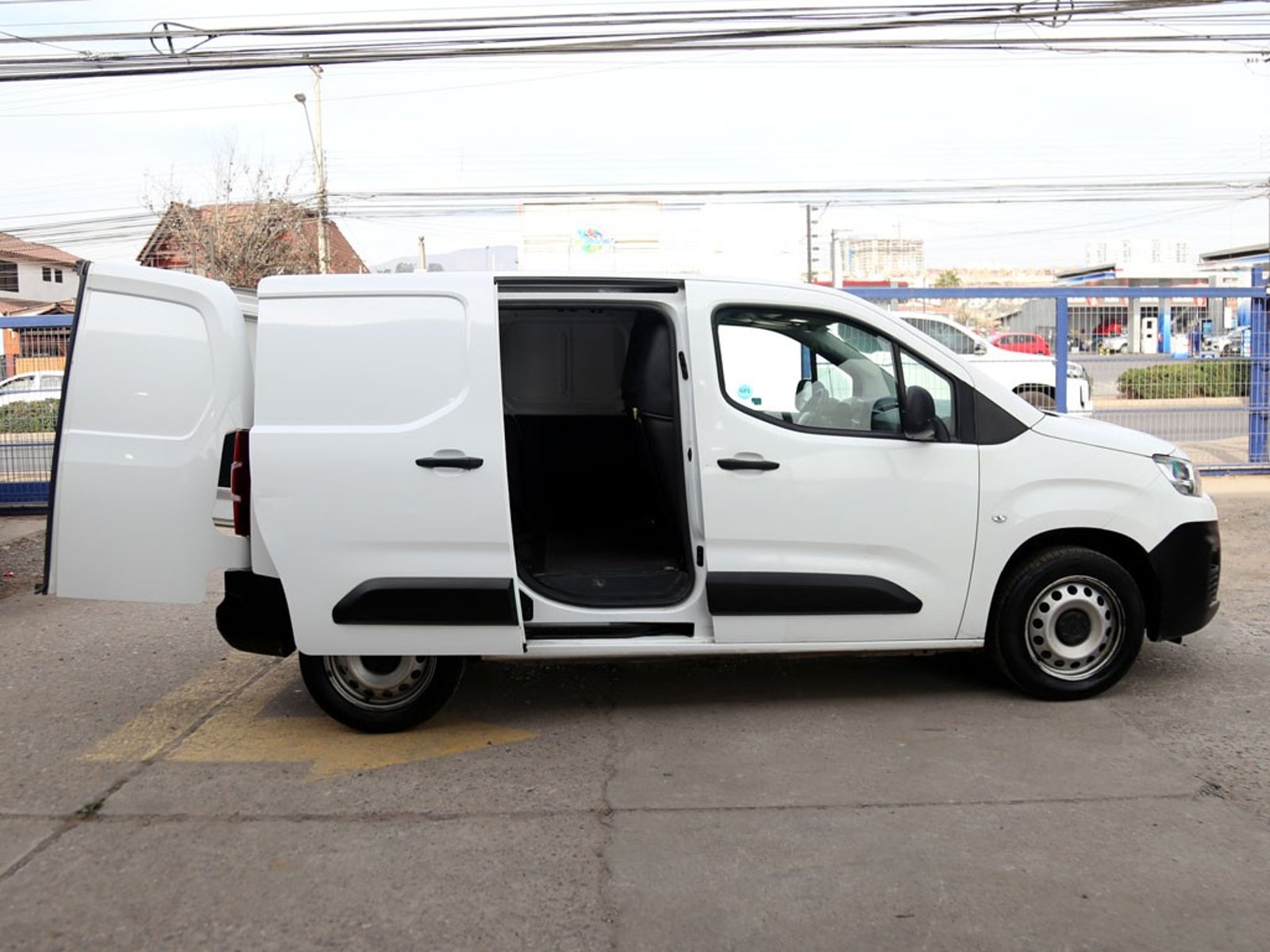 CITROEN BERLINGO 1.6 M HDI 92 MT DIESEL 2022 - Imagen 9 de 19