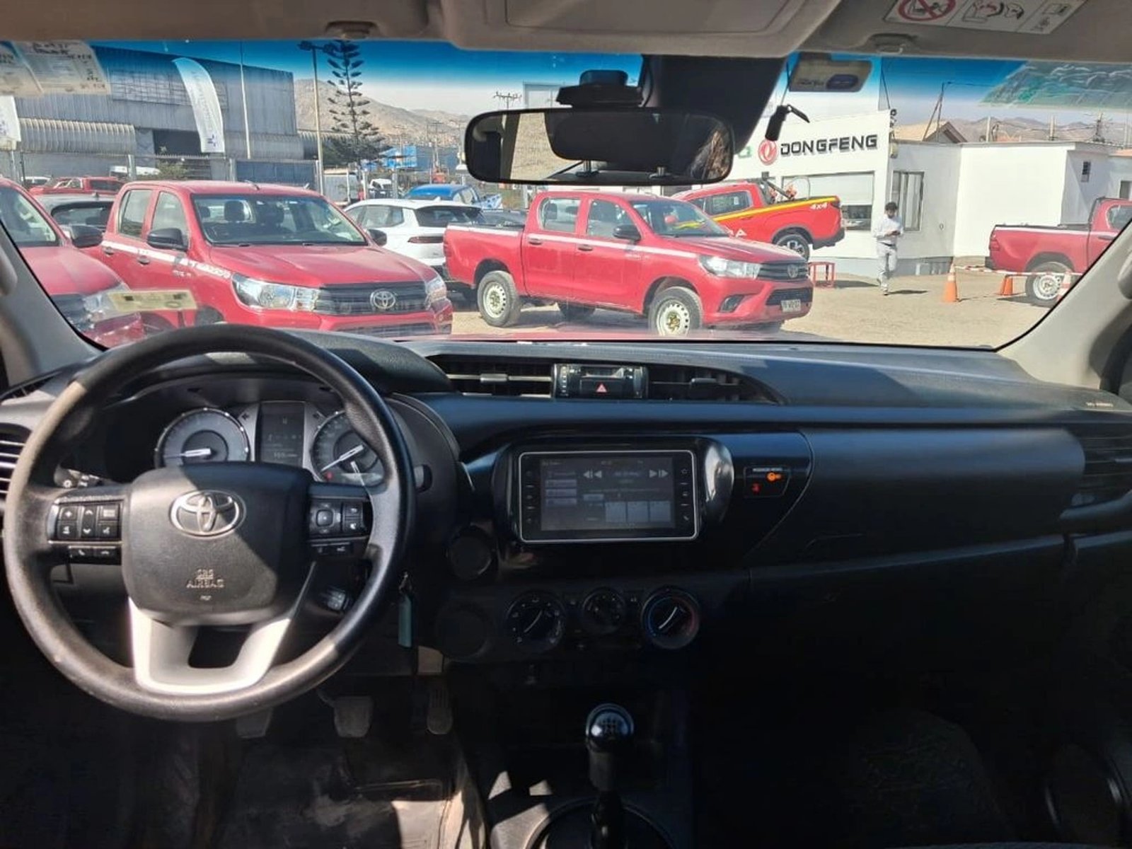 TOYOTA HILUX TSS 2.4 Diesel 4X2 T/M 2022 - Imagen 16 de 16
