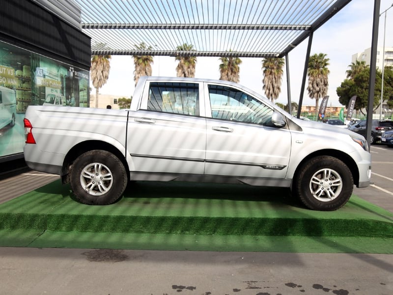 SsangYong ACTYON SPORTS 2.2 4X2 MT 2020 - Imagen 4 de 20