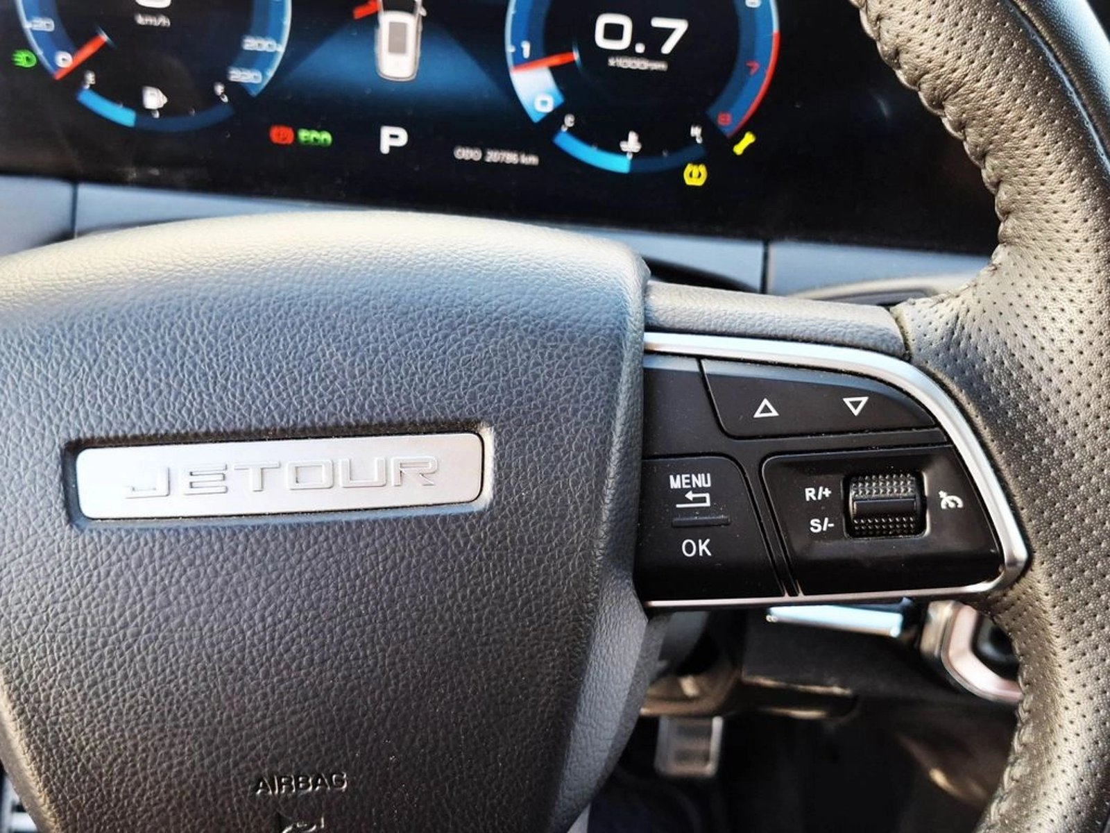 JETOUR X70 PLUS 1.5 2024 - Imagen 17 de 20