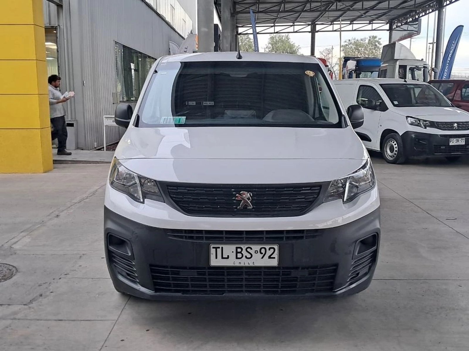 Peugeot PARTNER 1.5 L1 MT 2024 - Imagen 3 de 16