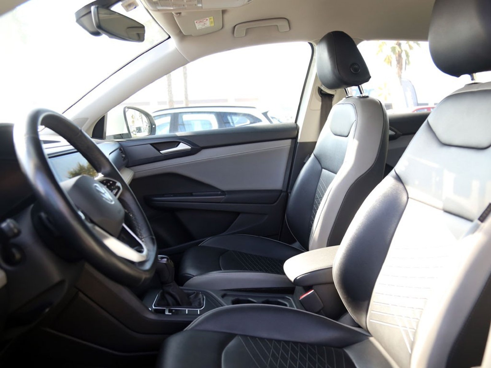 VOLKSWAGEN TAOS 1.4 TSI COMFORTLINE 4X2 AT 5P 2025 - Imagen 11 de 20