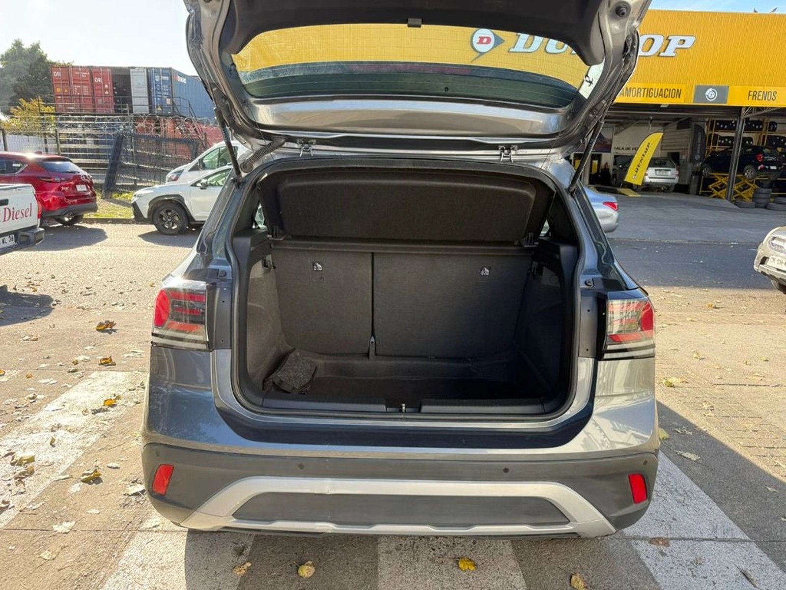 VOLKSWAGEN T-CROSS 1.0 TSI COMFORTLINE AT 2025 - Imagen 8 de 18
