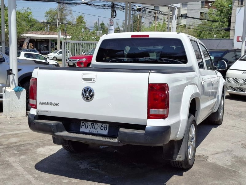 Volkswagen AMAROK TREDLINE 2.0 MT 4X2 2021 - Imagen 7 de 20