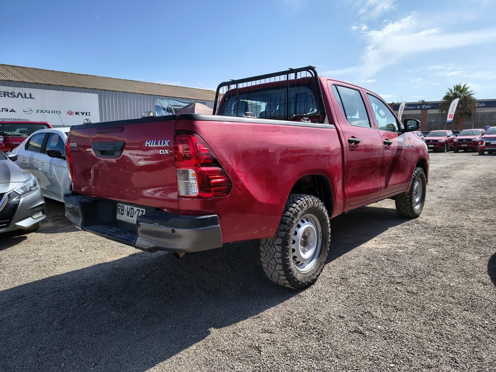 TOYOTA HILUX 2.4 DX DIESEL 4x2 2022 - Imagen 5 de 20