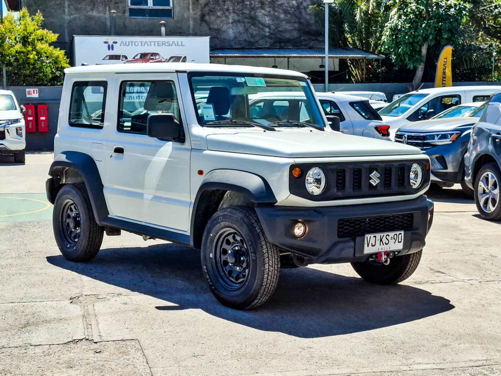 SUZUKI JIMNY 1.5 GL VALOR + IVA 2025 - Imagen 3 de 17