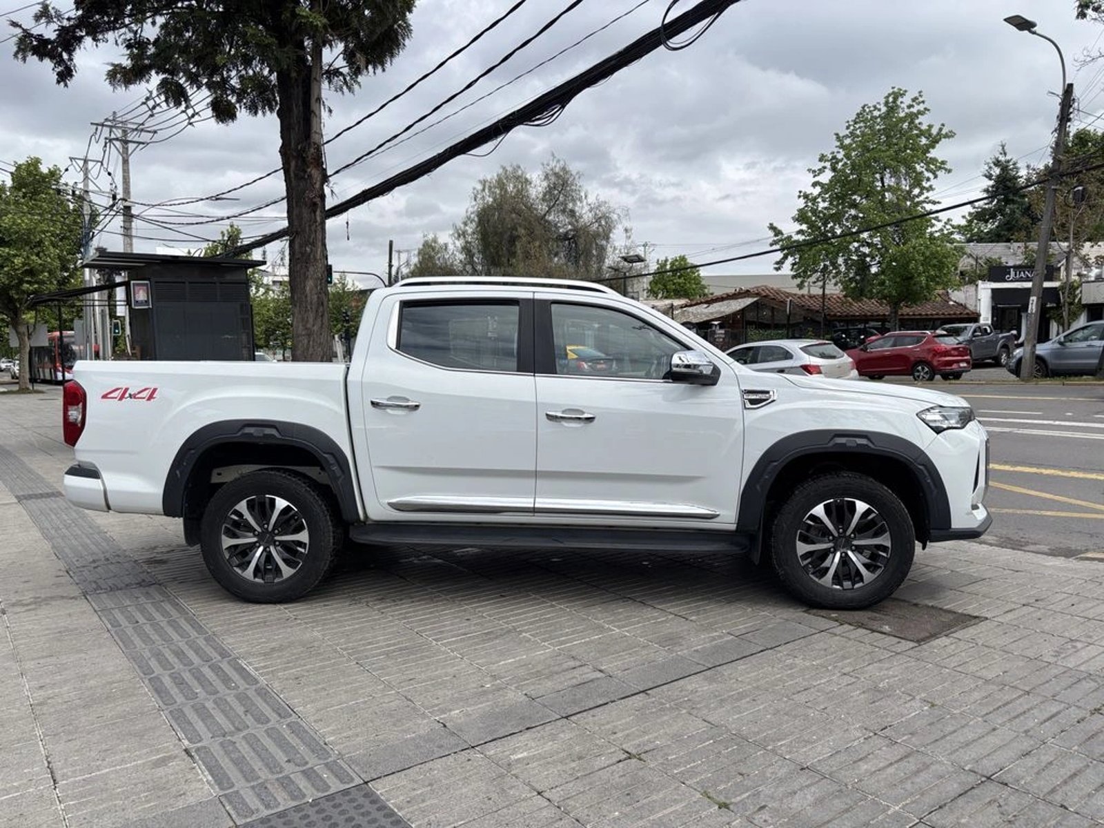 Maxus T90 4WD 2.0 AUT 2024 - Foto 5 de 20