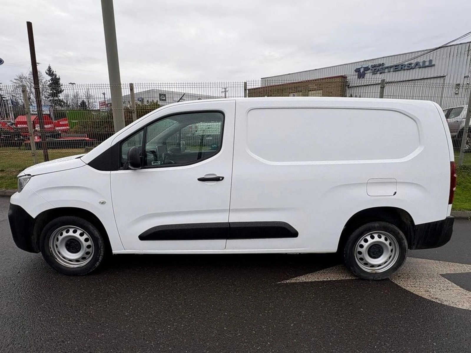 Peugeot PARTNER L2 HDI 1.6 2020 - Foto 4 de 11