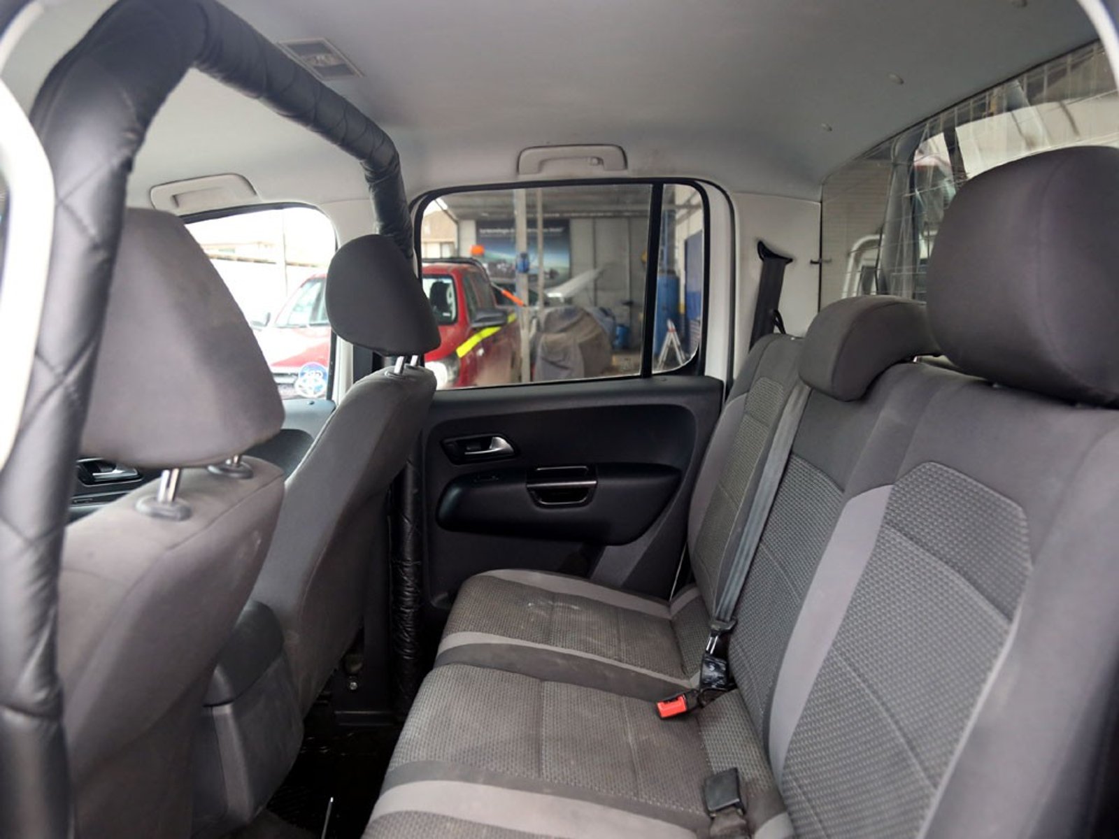 Volkswagen AMAROK DCAB TDI 4X4 TRENDLINE 2.0 2023 - Imagen 20 de 20