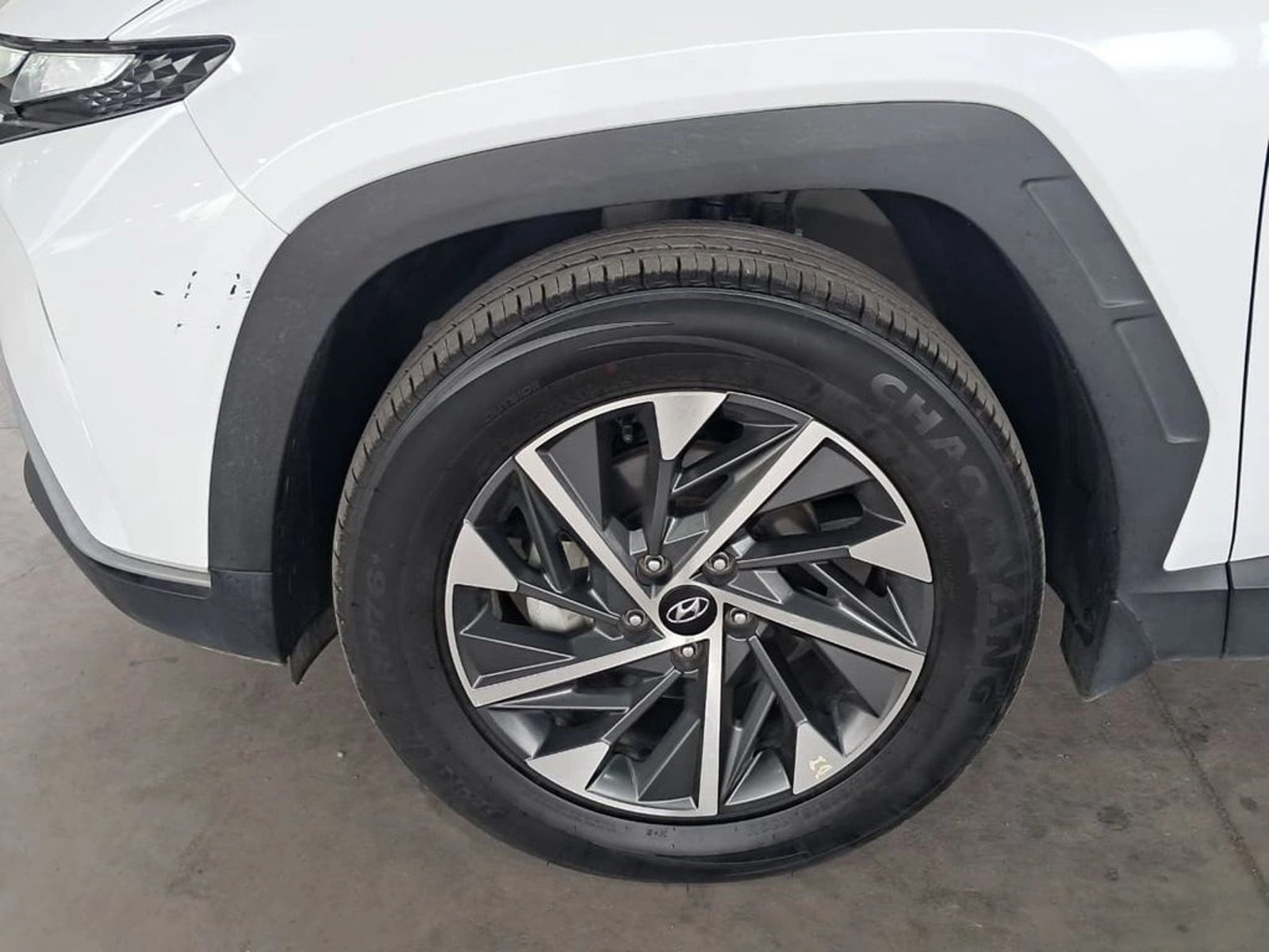 Hyundai TUCSON 2.0 4x2 AT 2024 - Imagen 10 de 20