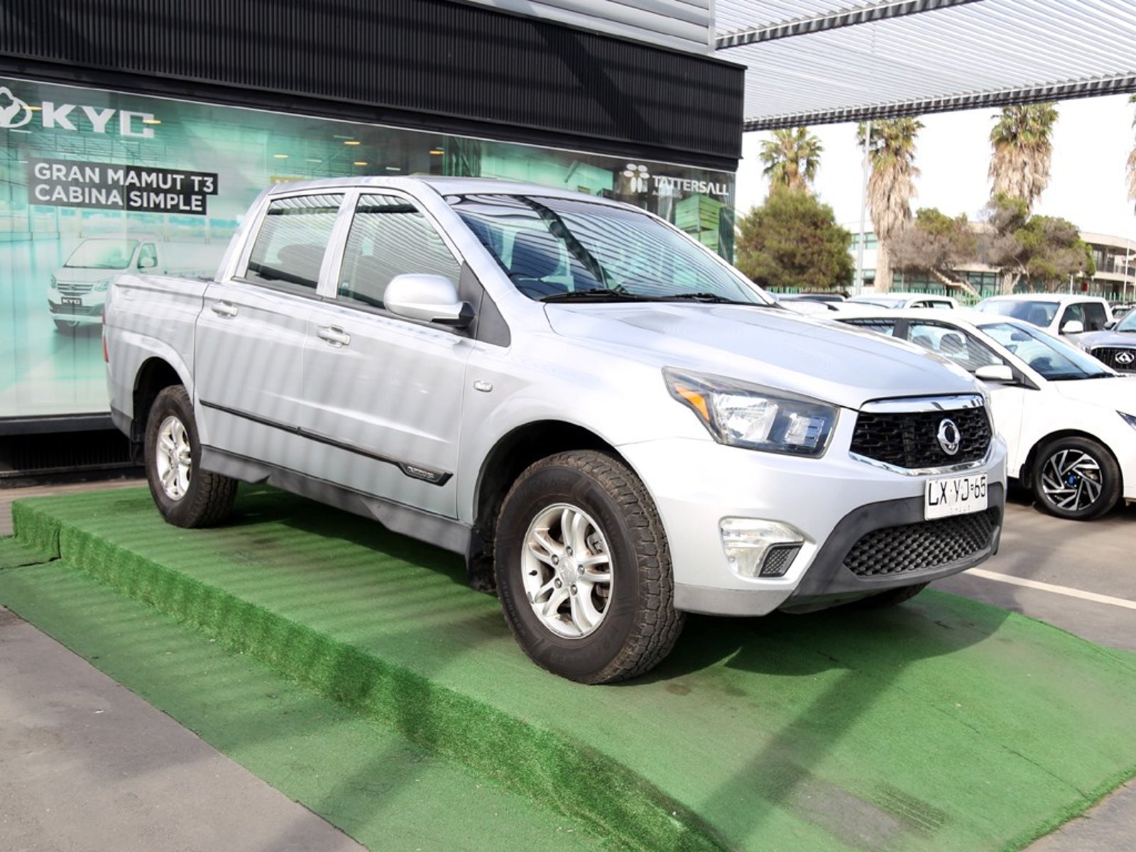 SsangYong ACTYON SPORTS 2.2 4X2 MT 2020 - Foto 3 de 20