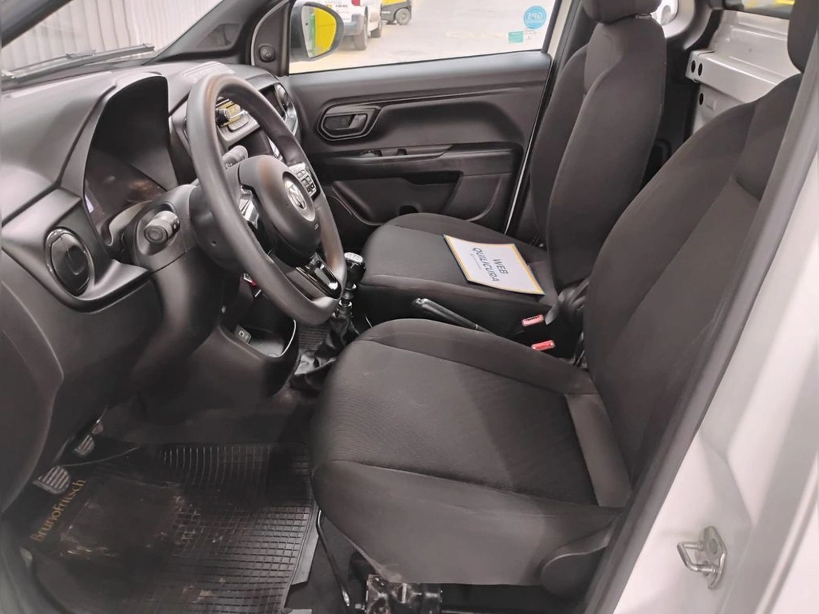RAM 700 SLT CS 2022 - Imagen 8 de 12